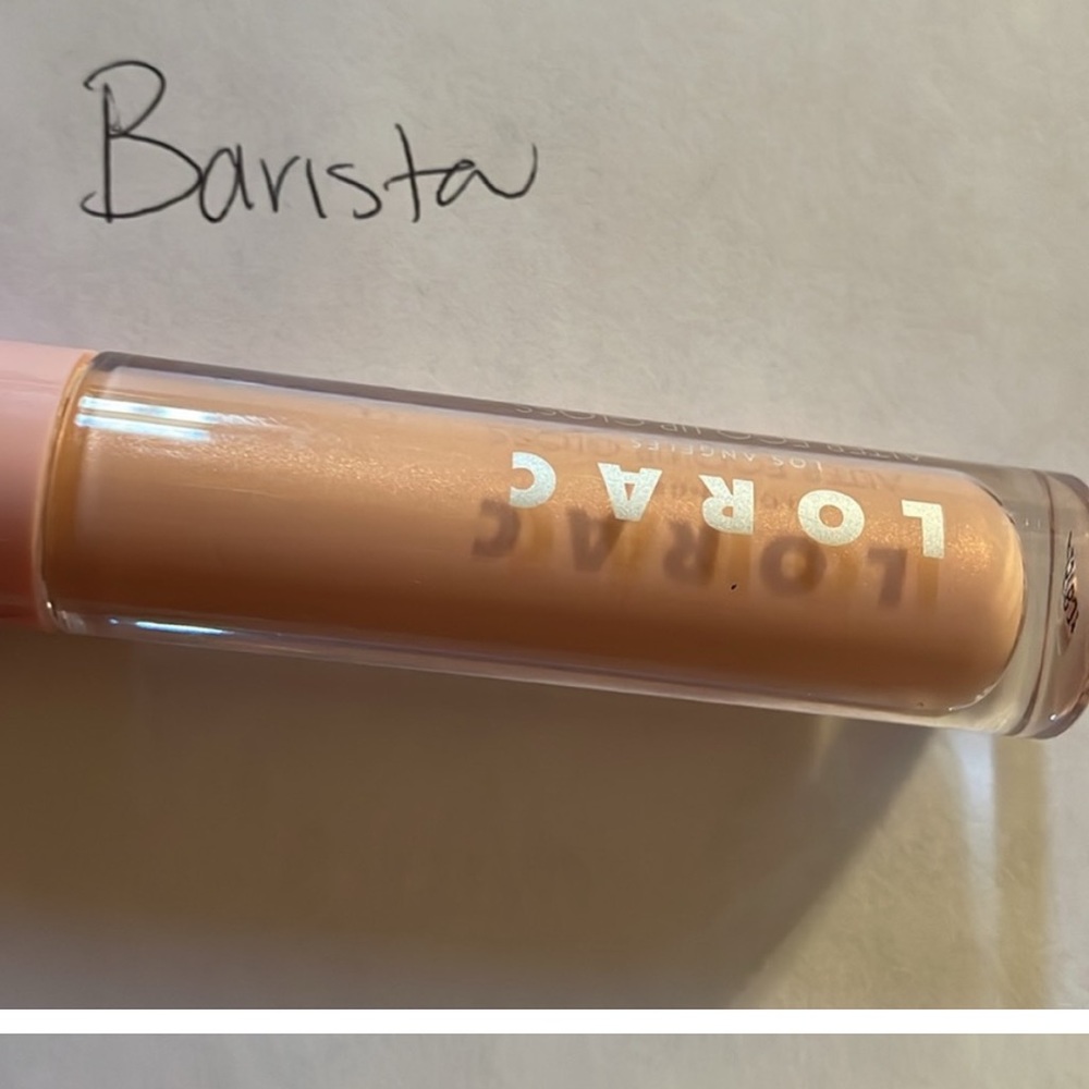 Lip gloss